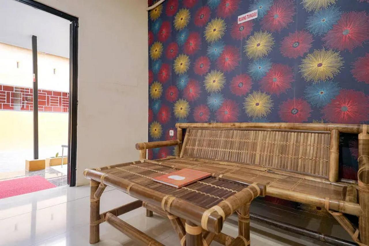 Hotel RedDoorz near Ekowisata Mangrove Belawan Zewnętrze zdjęcie
